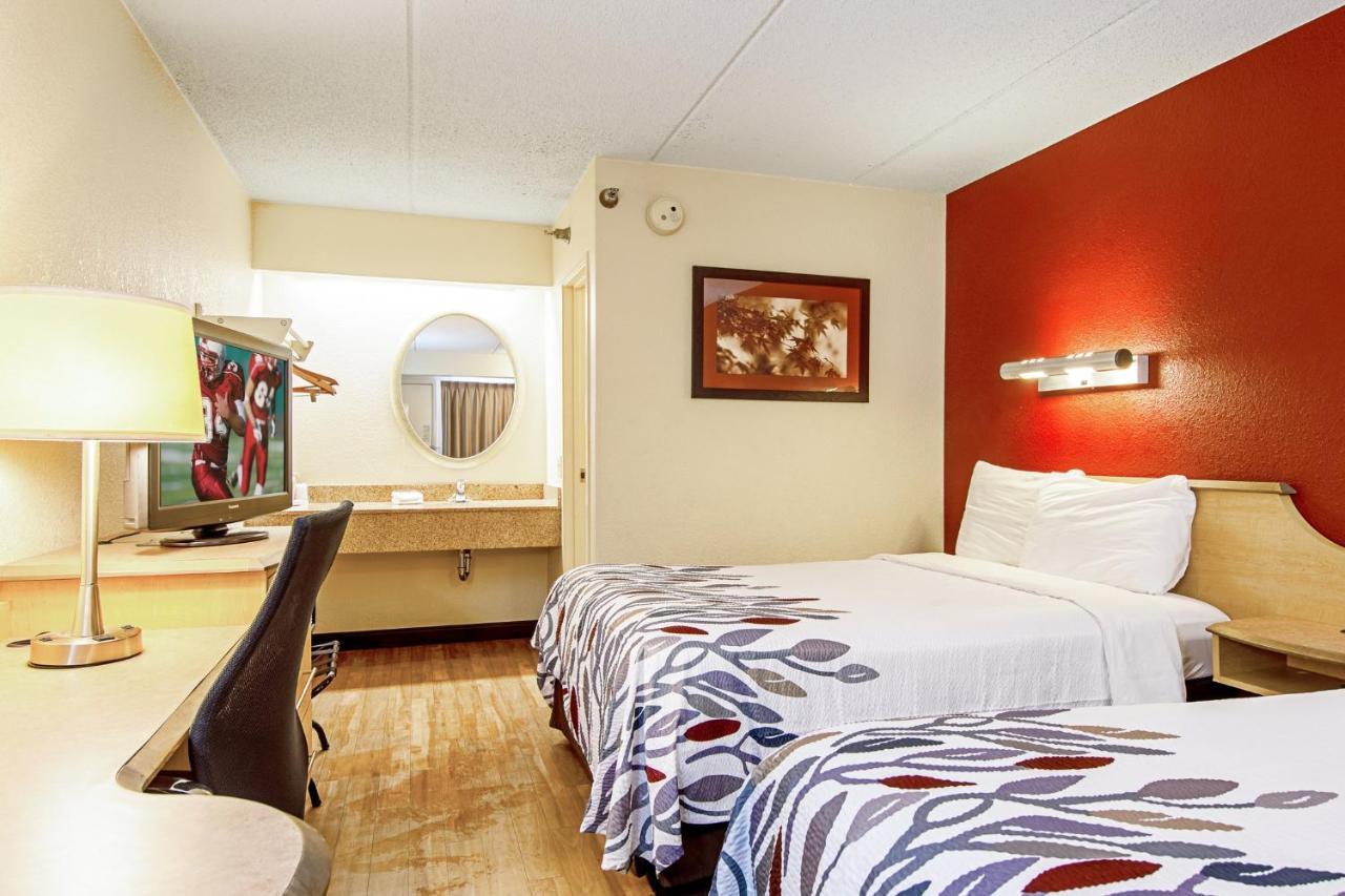 Red Roof Inn Charleston West - Hurricane, Wv Teays Valley Exterior foto